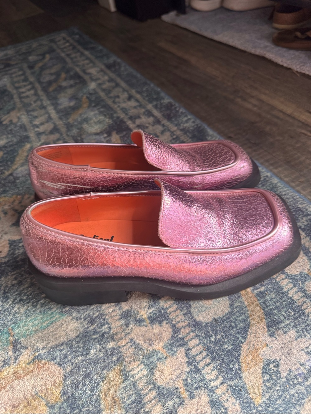 Radical Yes Melbourne Metallic Pink Women’s Loafers